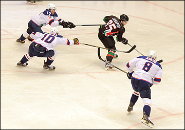 26 февраля 2016. Нефтяник - ХК Саров.jpg